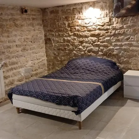 Luxury Lilas 5 아파트 *